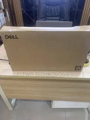 New Laptop Dell 32GB Intel Core Ultra 9 SSD 1T