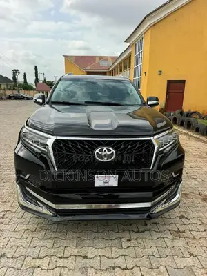 Toyota Land Cruiser Prado 2012 Black