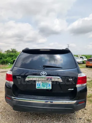 Toyota Highlander 2013 Black