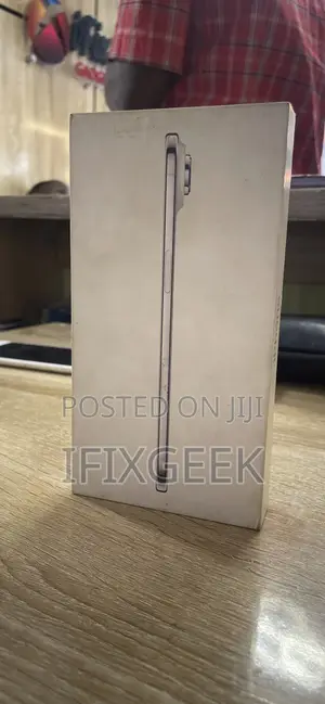 New Apple iPhone Air 256 GB White