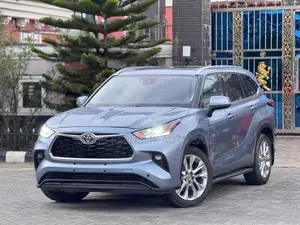 Toyota Highlander Limited FWD 2020 Blue