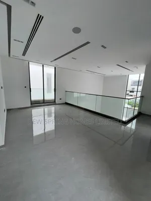 5bdrm Mansion in Ikoyi for sale