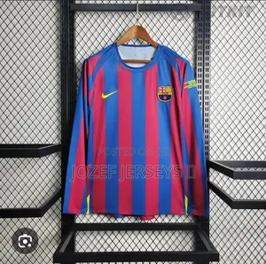 Barcelona 2005/2006 Retro Long Sleeve Shirt