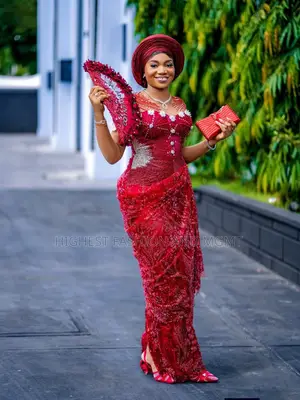 Classy Traditional Wine Wedding Gown