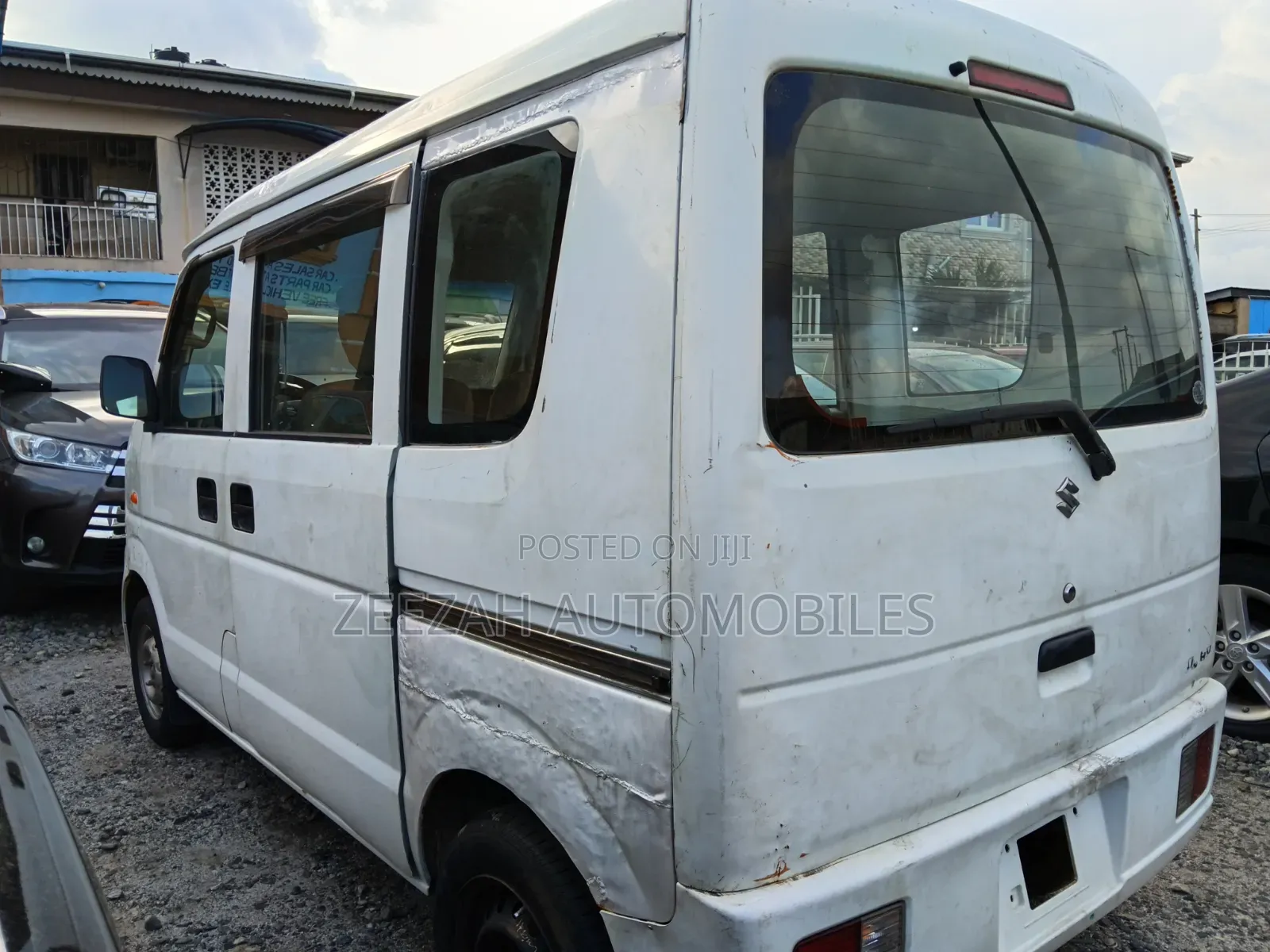Nissan Caravan (Urvan) 2008 White
