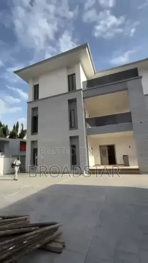 Furnished 7bdrm Duplex in Maitama for sale