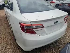 Toyota Camry 2014 White