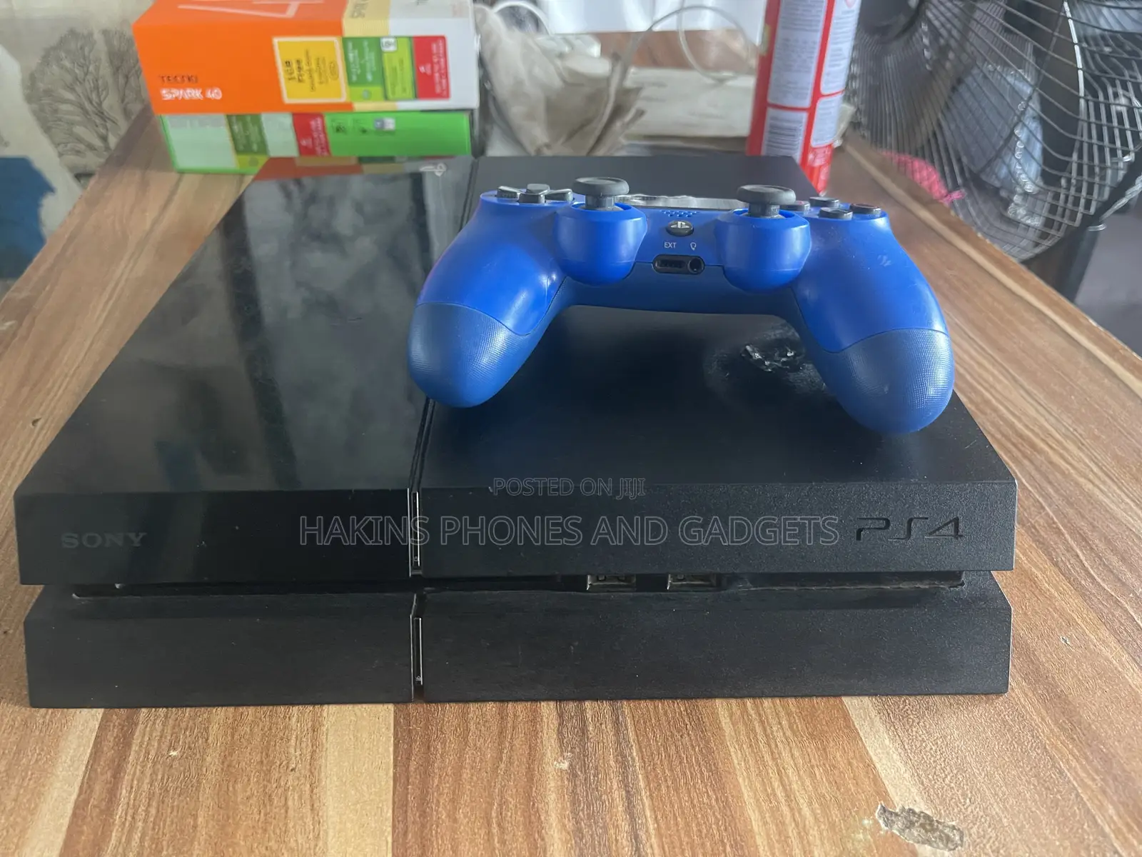 Play Station 4
