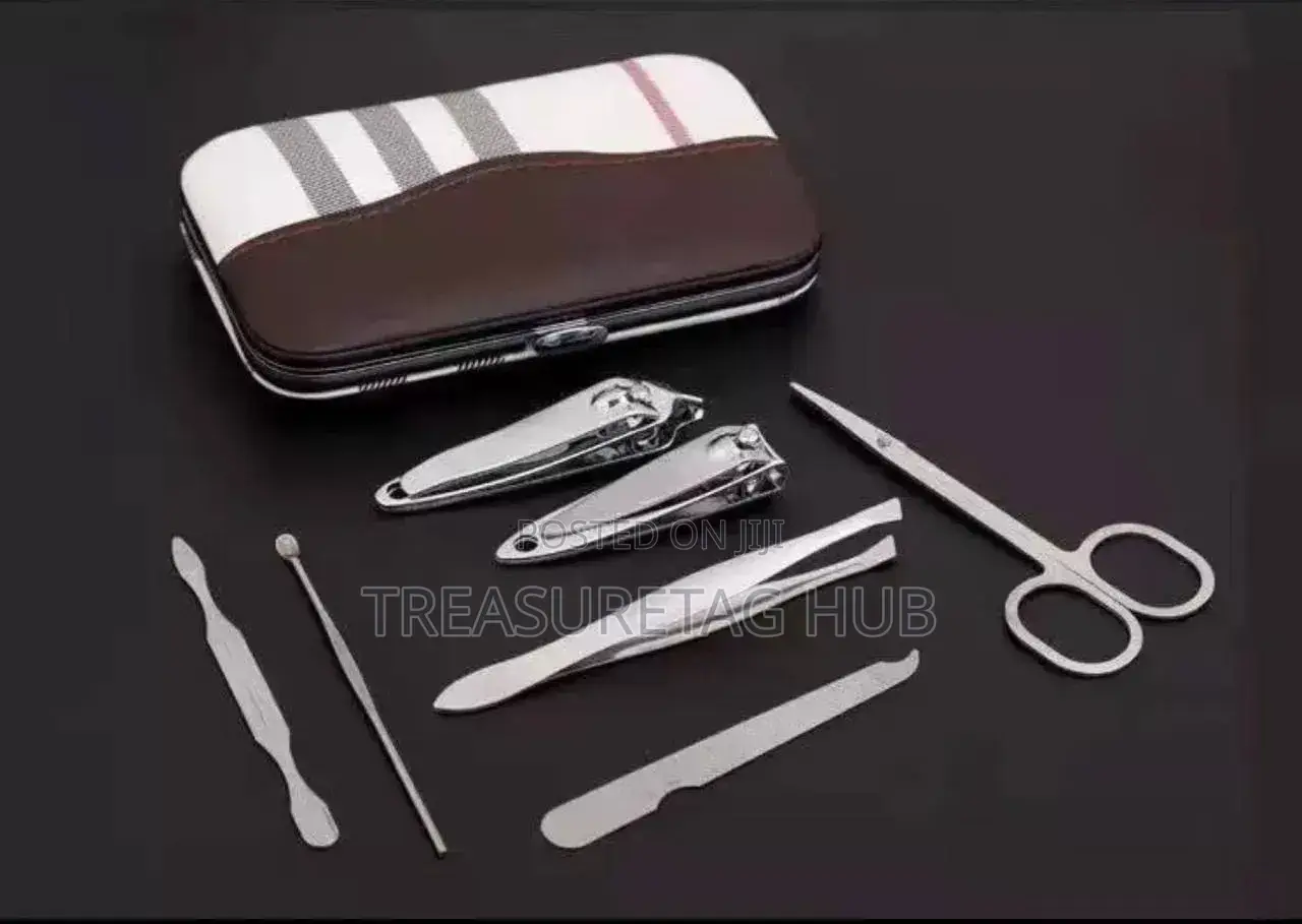 Leather Pouch Nail Cutter