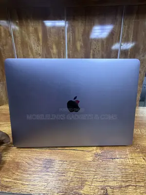 Laptop Apple MacBook Pro 2020 M1 32GB Intel Core i7 SSD 1T