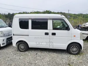 Suzuki Every 2016 White
