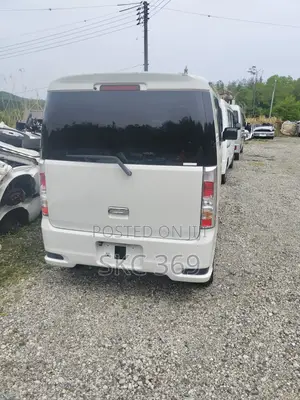 Suzuki Every 2016 White
