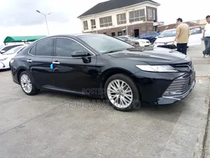 Toyota Camry 2020 Black