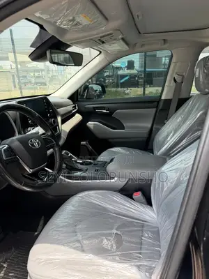 Toyota Highlander 2021 Black