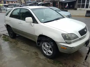 Lexus RX 1999 White