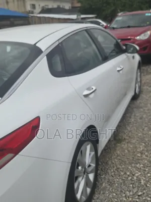 Kia Optima 2018 White