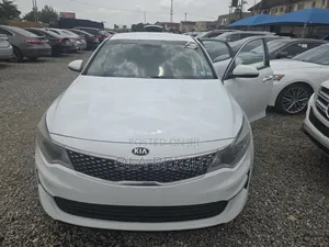 Kia Optima 2018 White