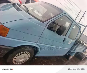 Volkswagen Transporter 2005 Blue