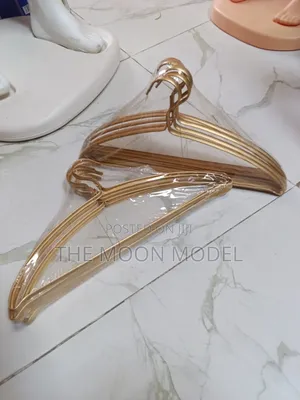 Gold Thick Metal Hangers