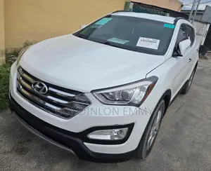 Hyundai Santa Fe GLS 4dr SUV AWD (3.3L 6cyl 6A) 2014 White