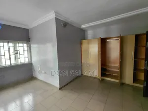 Office Space in Gra Phase 1 Ph