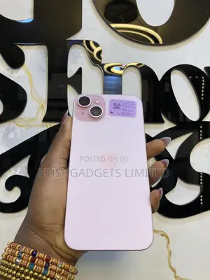 Apple iPhone 15 Plus 128 GB Pink