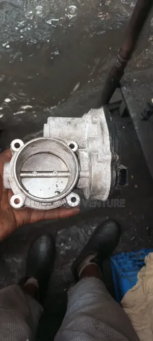 Injector Mouth Ford Escape and Ford Fusion 2008 Moodel