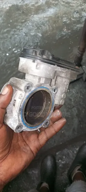 Injector Mouth Ford Escape and Ford Fusion 2008 Moodel
