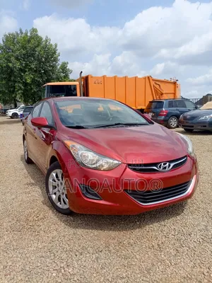 Hyundai Elantra 2013 Red