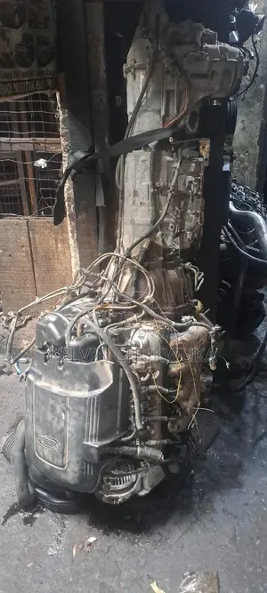 Hummer 2 Jeep Engine 2008 Model.