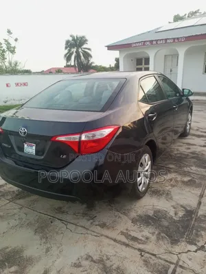 Toyota Corolla 2016 Black
