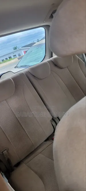 Hyundai Elantra 2006 Red