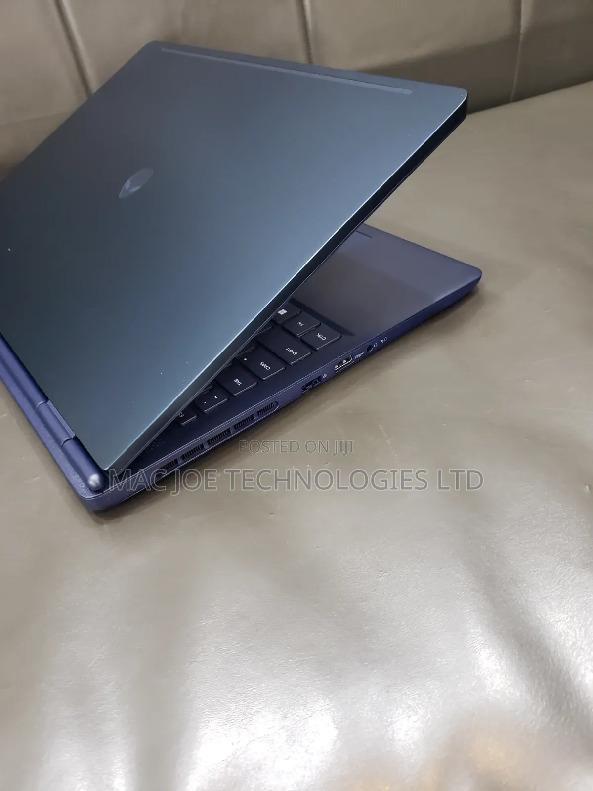 Laptop Alienware 16 Aurora 32GB Intel Core 7 SSD 1T