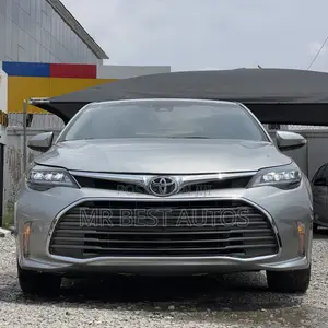 Toyota Avalon XLE Premium FWD Sedan (3.6L 6cyl 6A) 2016 Silver