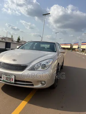 Lexus ES 330 Sedan 2004 Gold