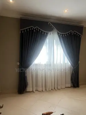 Modern Hand Control Curtains Railings and Curtains Drapes With Bold