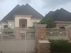 5bdrm Duplex in Maitama, Guzape District for rent