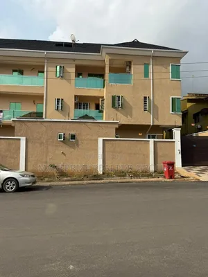 3bdrm Apartment in Magodo Phase 2 Lagos for sale