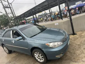 Toyota Camry 2004 Blue