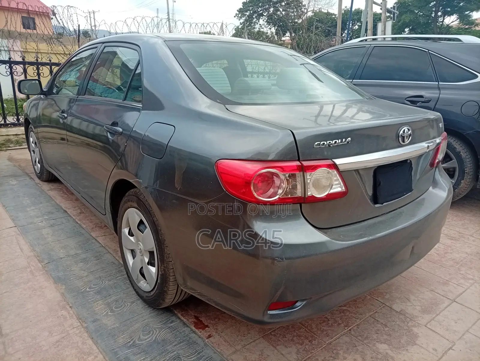 Toyota Corolla 2013 Gray
