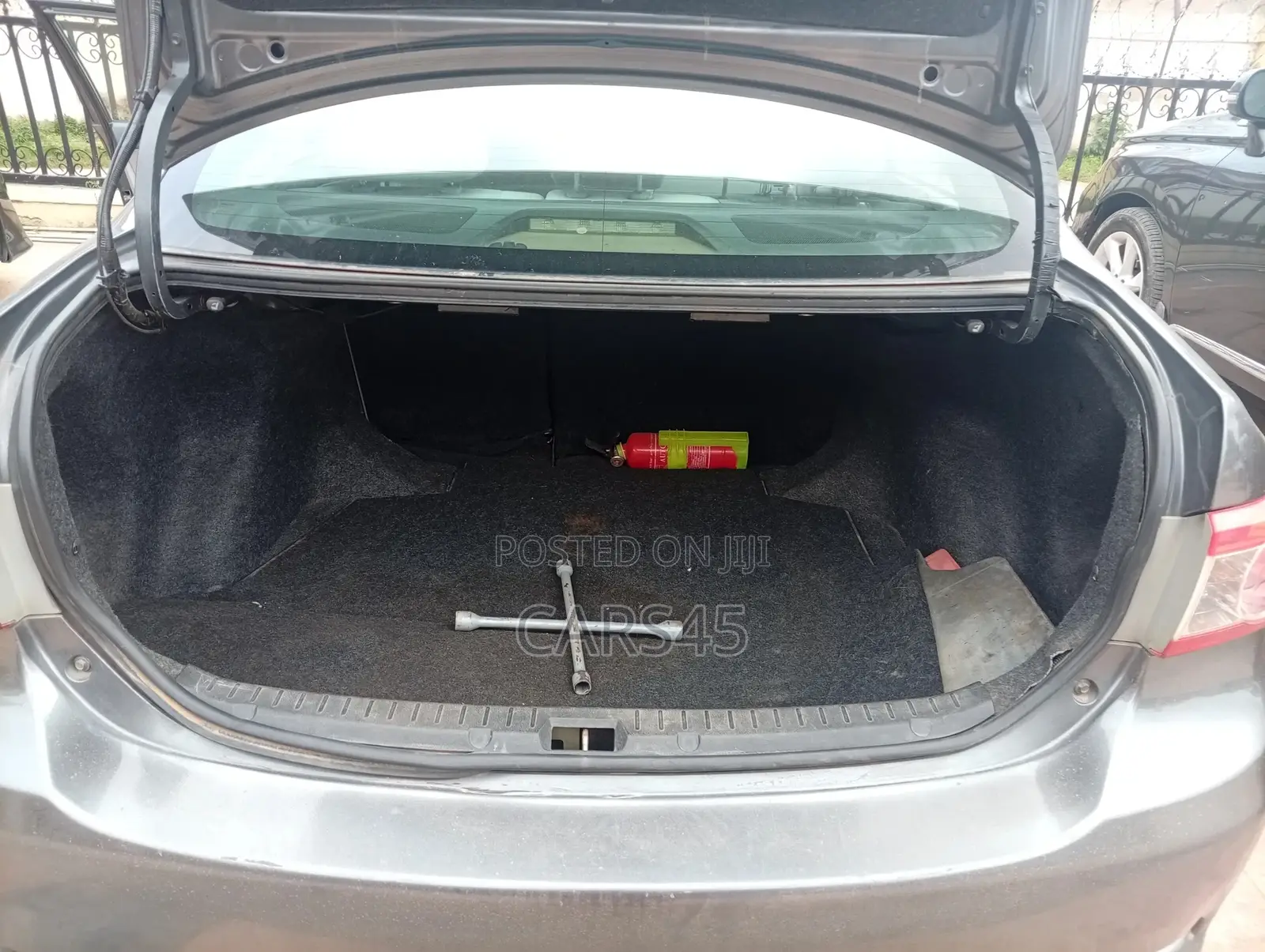 Toyota Corolla 2013 Gray
