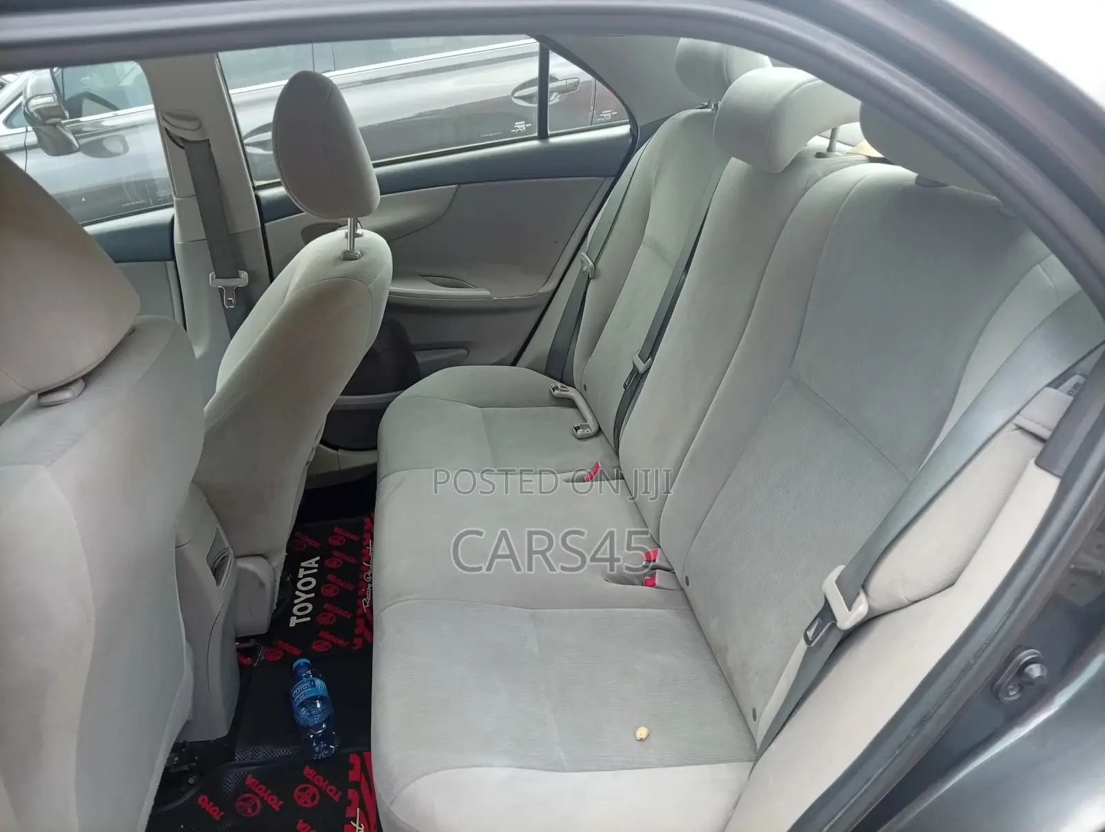Toyota Corolla 2013 Gray