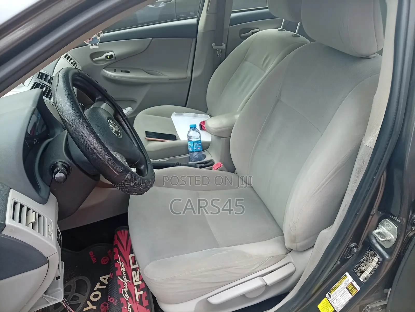 Toyota Corolla 2013 Gray