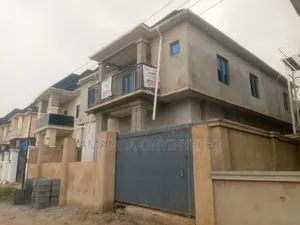 3bdrm Block of Flats in Isum Estate., Kubwa for sale
