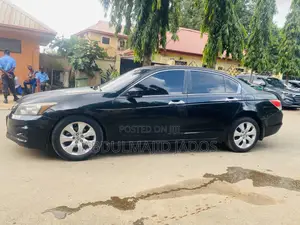 Honda Accord 2010 Black