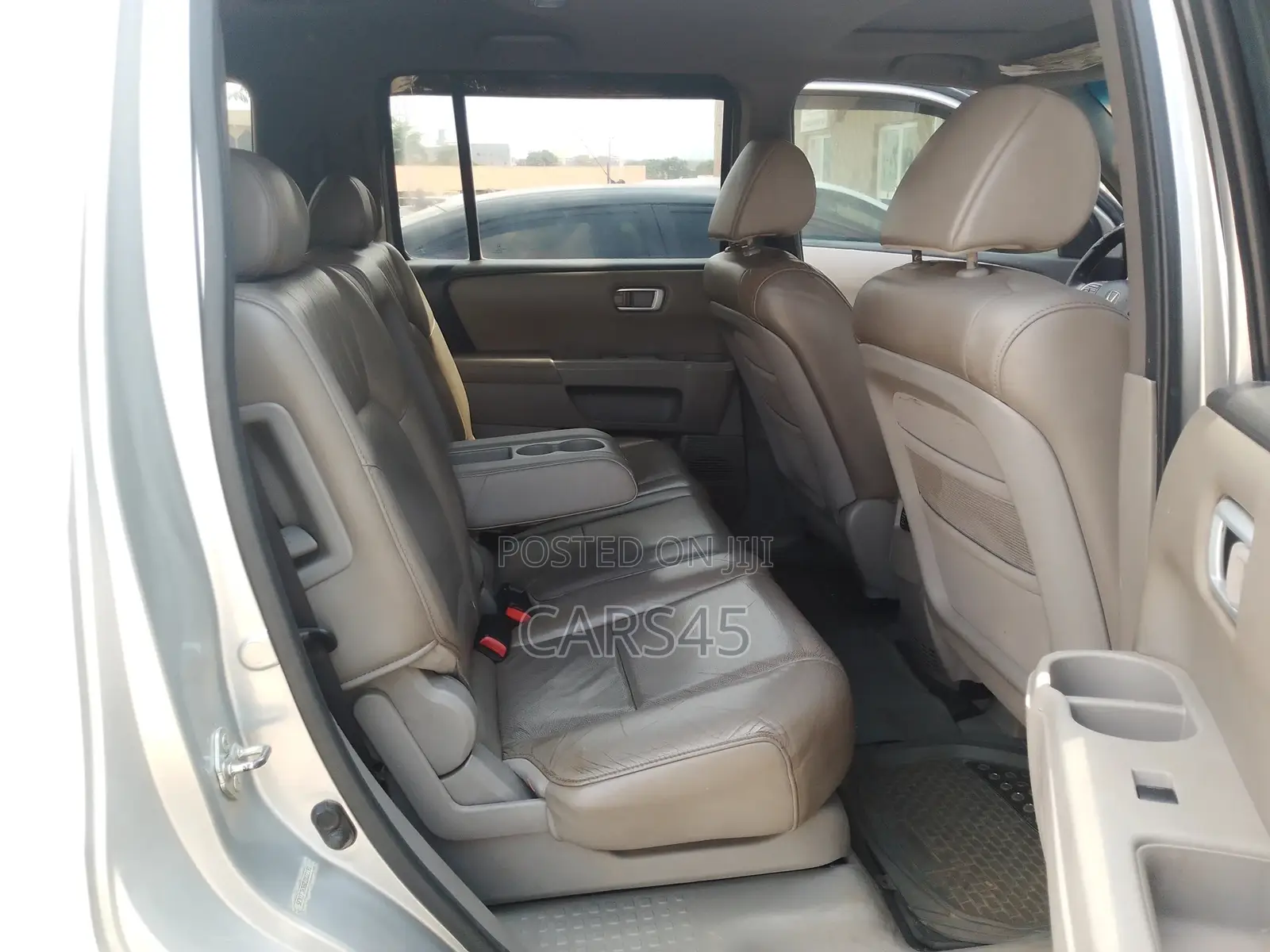 Honda Pilot 2010 Gray