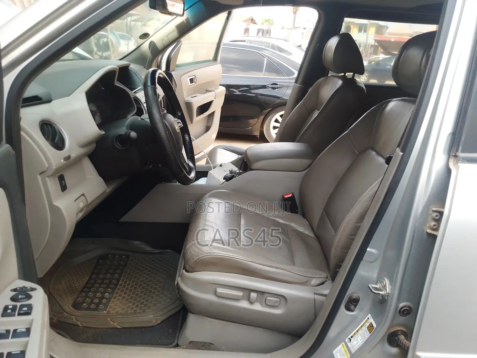 Honda Pilot 2010 Gray