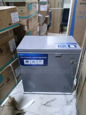 Midea 198l Energy Efficient Deep Freezer