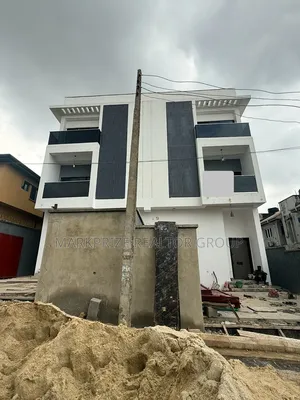 4bdrm Duplex in Magodo Phase 2 for sale
