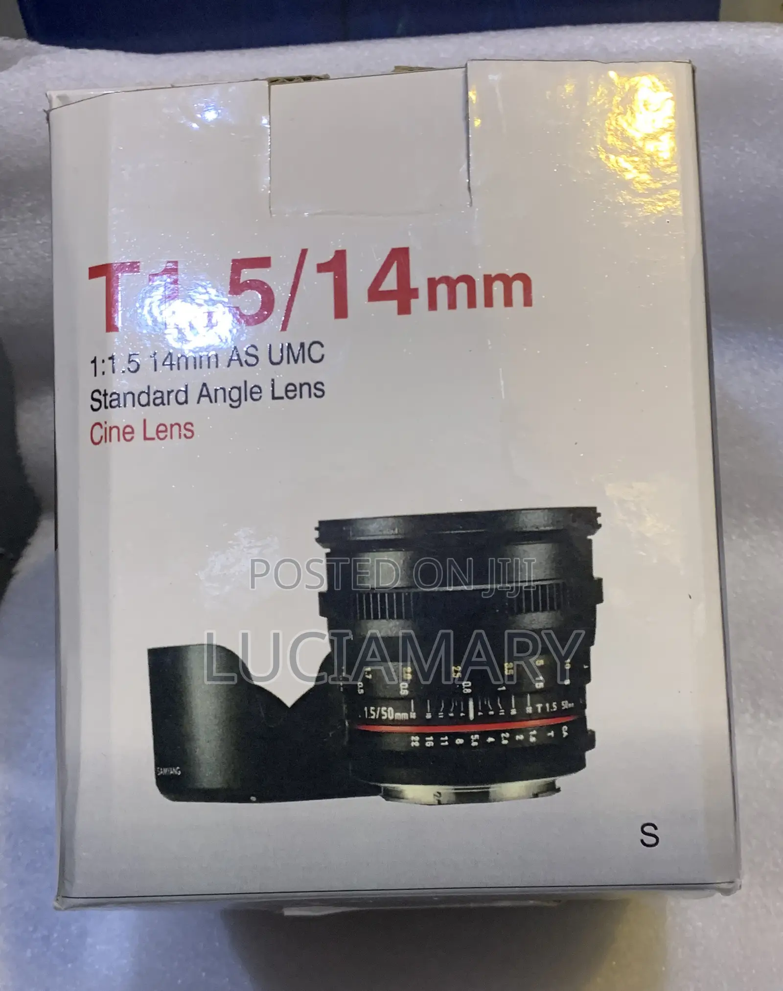 Samyang Lens